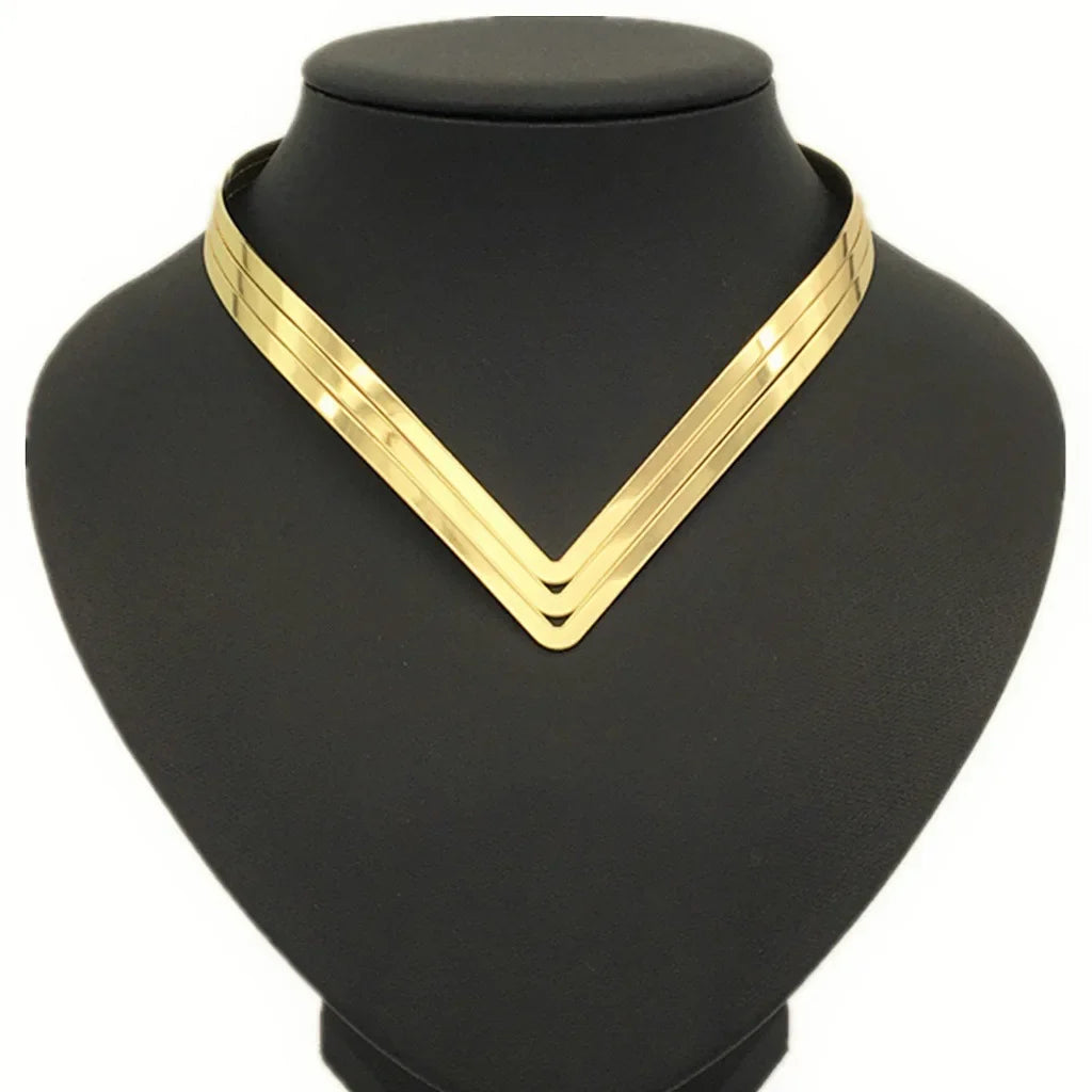 Textured Metal Collar Necklace